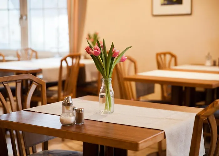 ゲストハウス Heimathafen ビューズム